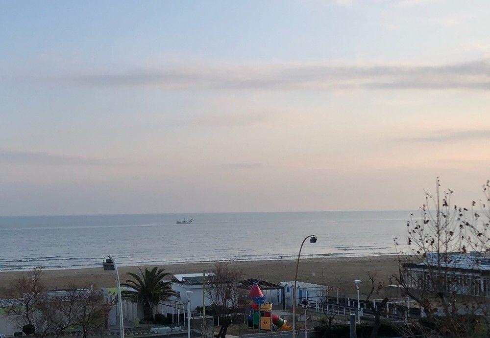 Hotel Los Angeles - Fronte Mare Riccione Exterior photo