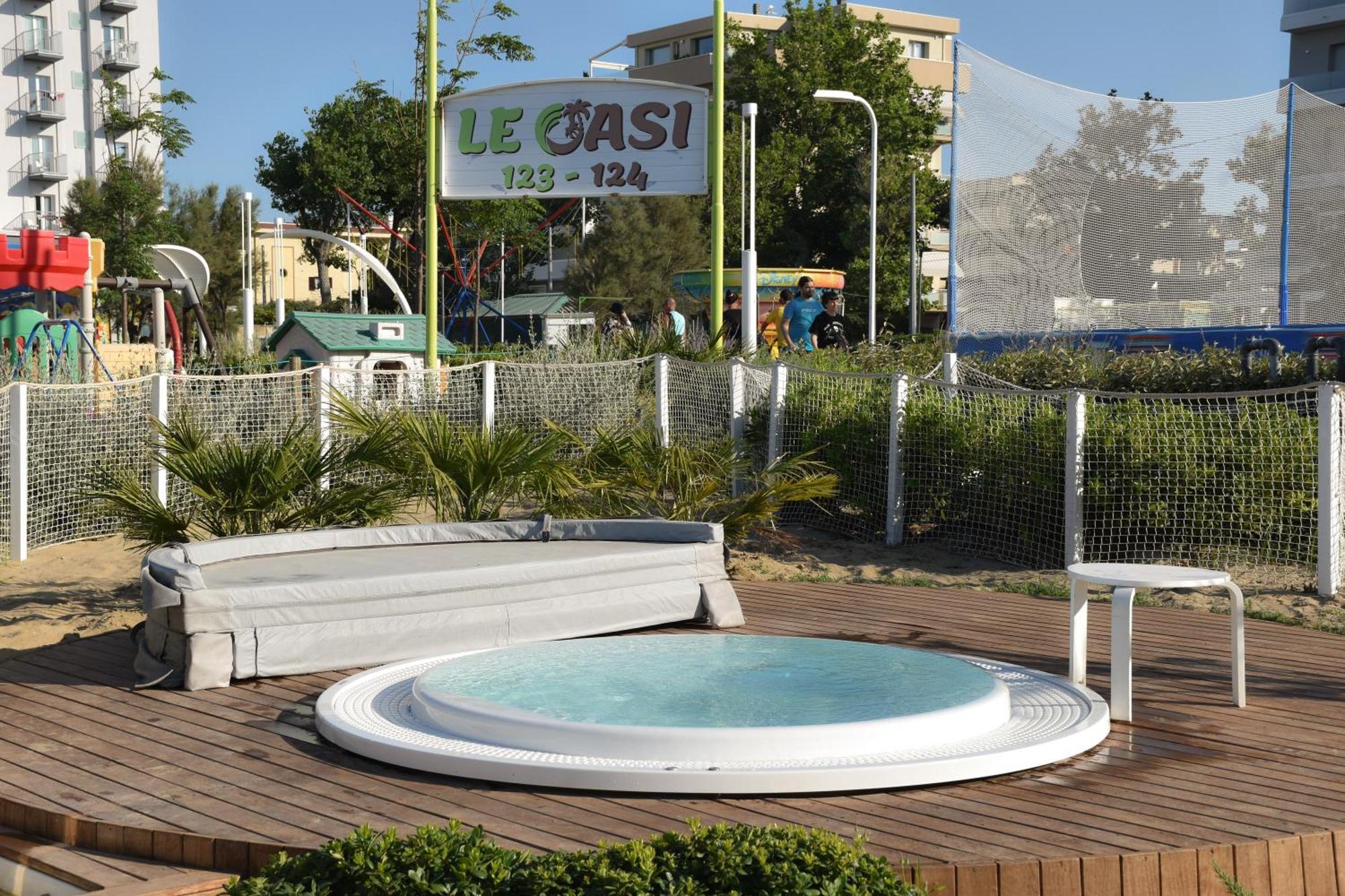 Hotel Los Angeles - Fronte Mare Riccione Exterior photo