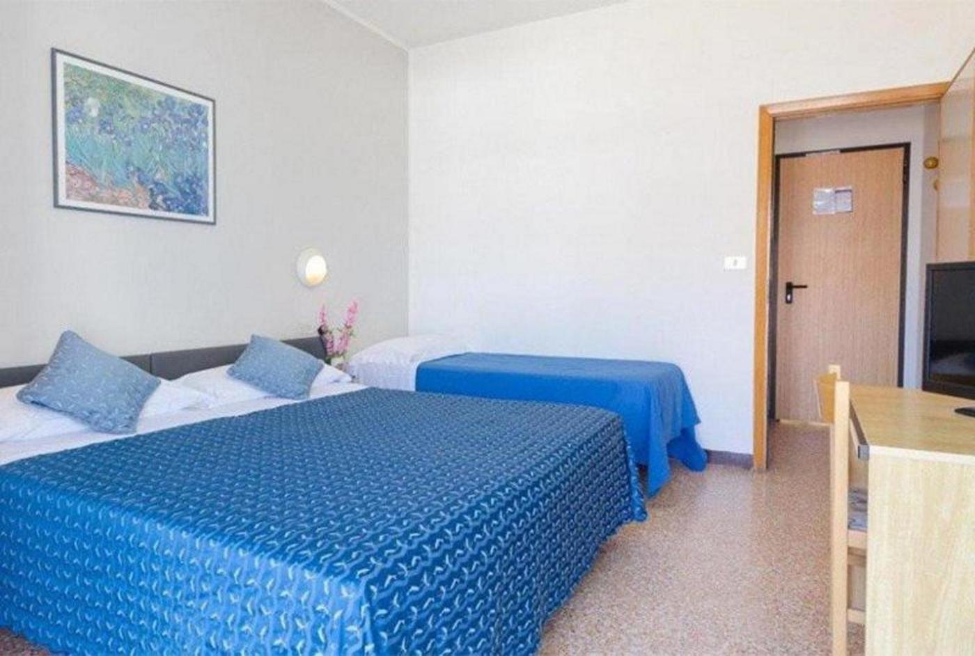 Hotel Los Angeles - Fronte Mare Riccione Exterior photo